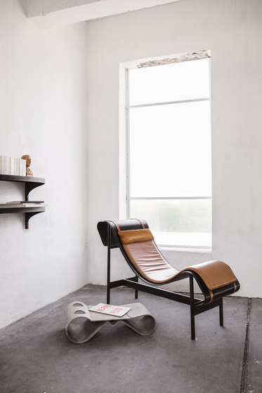 Charlotte | Chaise longue | Dante-Goods And Bads