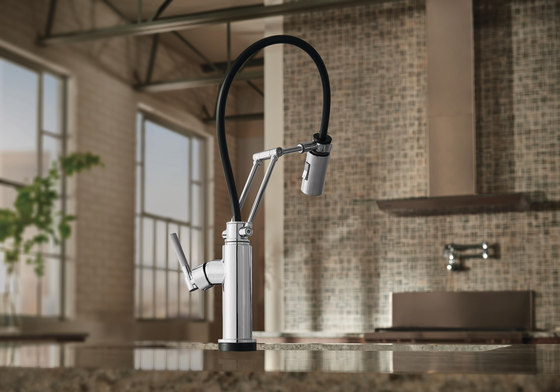 Pull-Down Faucet with Square Spout and Industrial Handle | Robinetterie de cuisine | Brizo