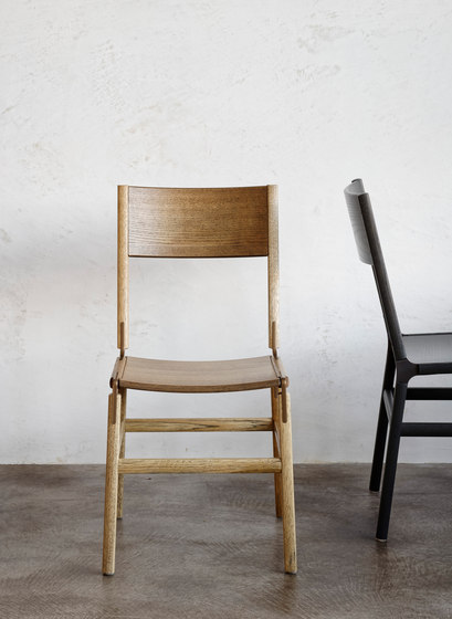 Mariposa Standard Chair | Chaises | Fyrn
