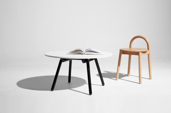 Bobby Bar Stool | Bar stools | DesignByThem