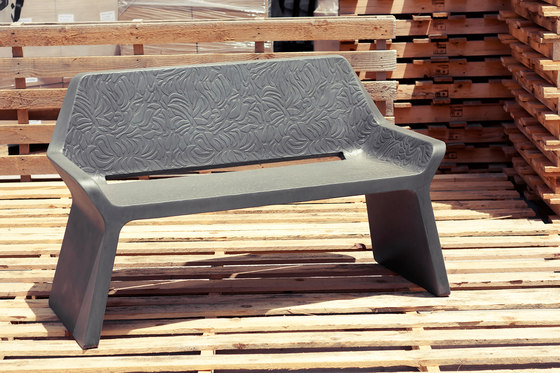 Kelly | Backless Bench | Benches | Escofet 1886