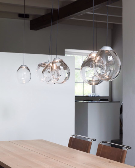 The M… glass pendant lamp | Lampade sospensione | Tuttobene