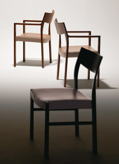 LEGGERO Armless Chair | Sedie | Conde House