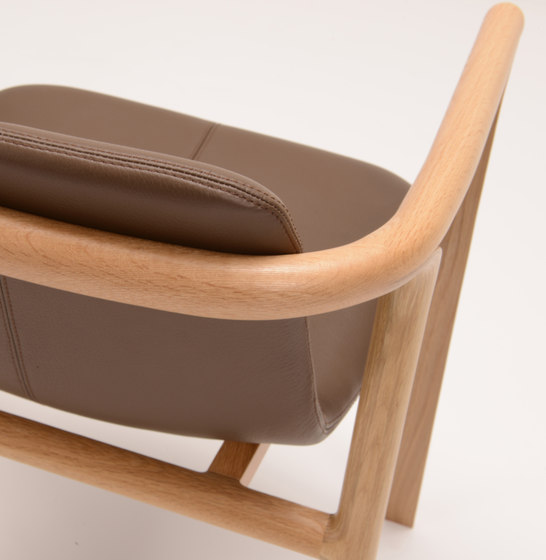 SPLINTER Armchair upholstered seat | Sedie | Conde House