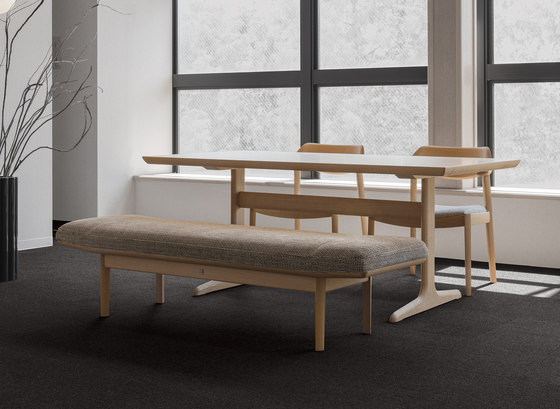 WING Bench | Bancos | Conde House