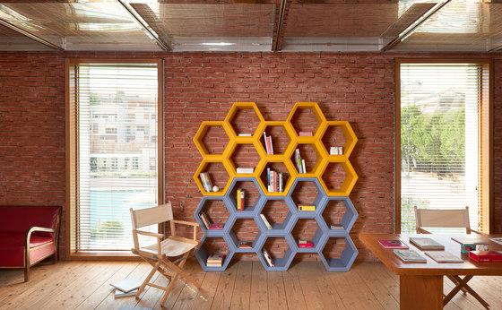 Hexa | Shelving | Slide