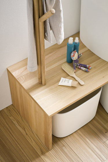Fonte Top with integrated washbasin by Rexa Design
