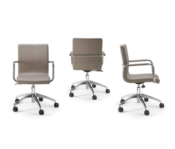 Conference base 110 | Chaises | Torre 1961