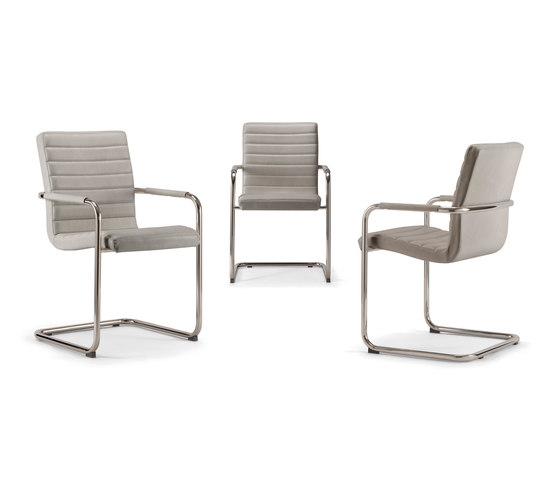 Conference base 102 | Chairs | Torre 1961