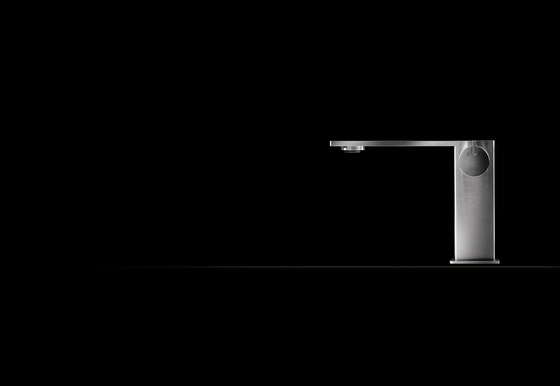 LifeSteel 59 deck-mounted bath mixer with shower set | Grifería para bañeras | Fir Italia