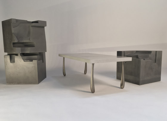 Jupiter Low Table - Acrylic | Mesas de centro | STACKLAB