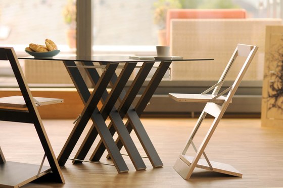 Fläpps Folding Chair | PS Collage 3 by Pattern Studio | Sillas | Ambivalenz