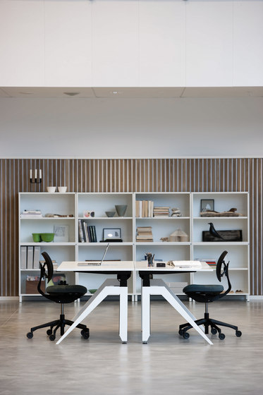 Cabale Conference Table | Tables collectivités | Holmris B8