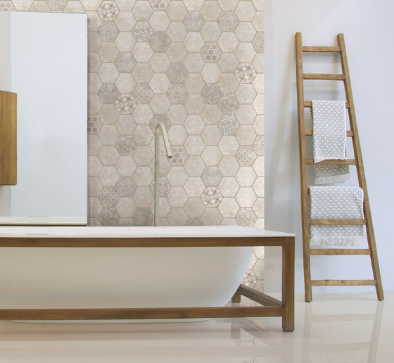 Bibulca | Esagona Frame 21x18 cm | Ceramic tiles | IMSO Ceramiche