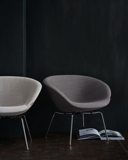 Pot™ | 3318 | Lounge chair | Chromed steel base | Poltrone | Fritz Hansen