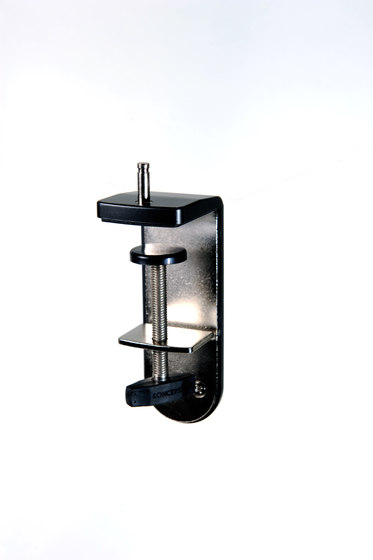 Mosso Pro Desk Lamp with hardwired wall mount, Metallic Black | Lampade parete | Koncept