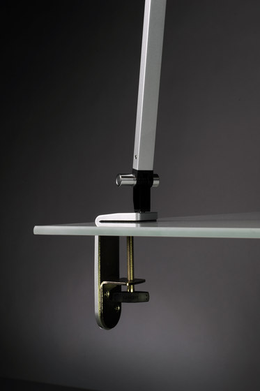 Mosso Pro Desk Lamp with wall mount, Metallic Black | Wandleuchten | Koncept