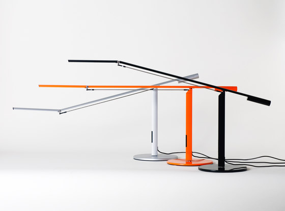 Equo LED Desk Lamp - Black | Luminaires de table | Koncept