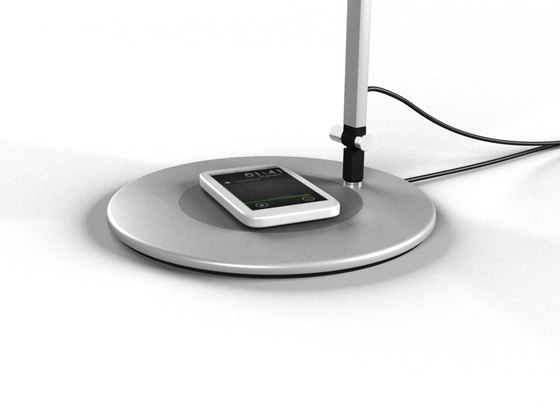 Z-Bar mini Desk Lamp with White slatwall mount, White | Lampade parete | Koncept