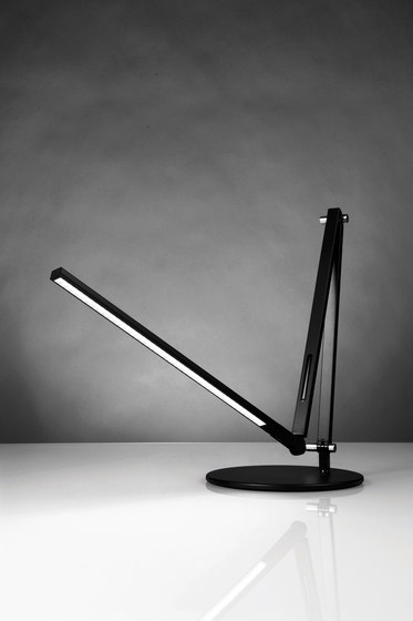 Z-Bar Desk Lamp with wall mount, Metallic Black | Lámparas de pared | Koncept