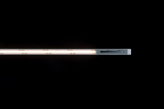 UCX Pro Undercabinet LED light - Silver | Eclairage pour meubles | Koncept