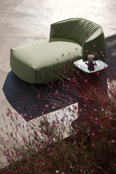 Brioni Lounge armchair small | Poltrone | Kristalia