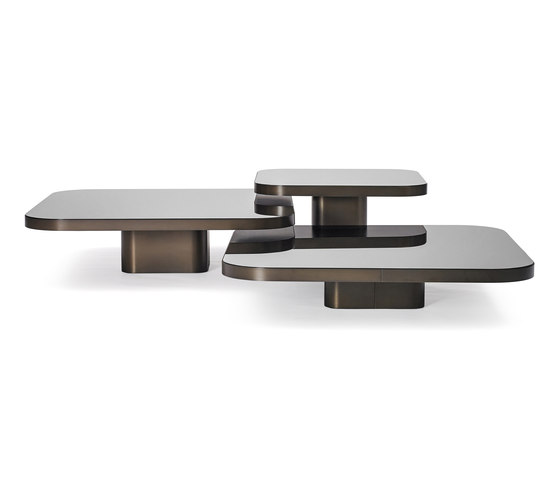 Bow Coffee Table No. 2 | Coffee tables | ClassiCon