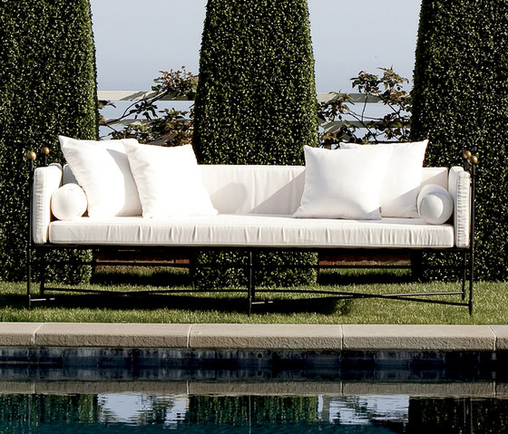 AMALFI DOUBLE CHAISE LOUNGE WITH ARMS | Sun loungers | JANUS et Cie