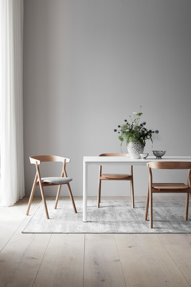 Yksi Chair by Fredericia Furniture