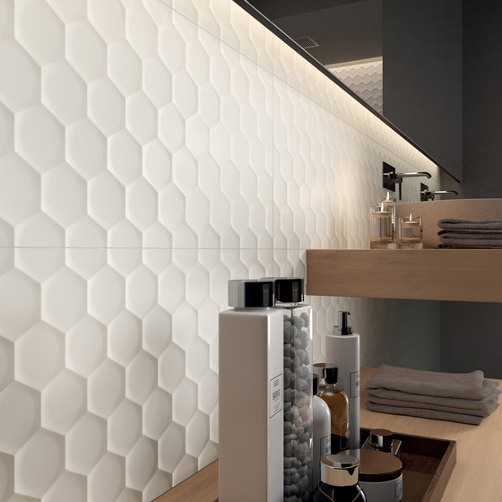 4D | Chevron White Dek | Ceramic tiles | Marca Corona