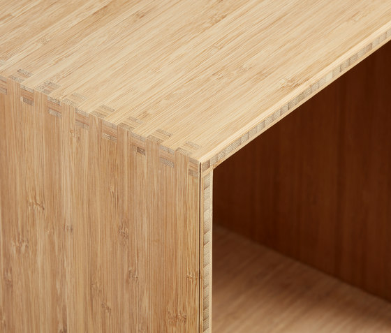 Bookcase Solid Ash Quarter-Size M30 | Scaffali | ATBO Furniture A/S