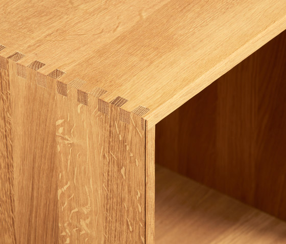 Bookcase Solid Oak Quarter-Size M30 | Étagères | ATBO Furniture A/S