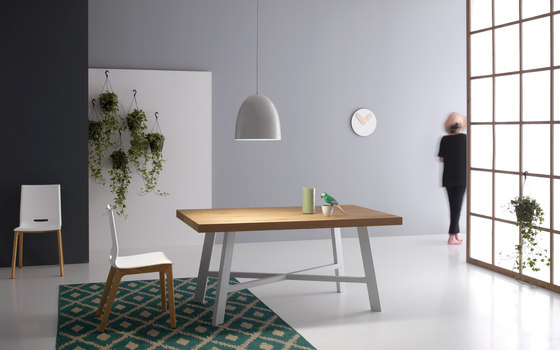 Thor – Fixed Table | Dining tables | Pointhouse