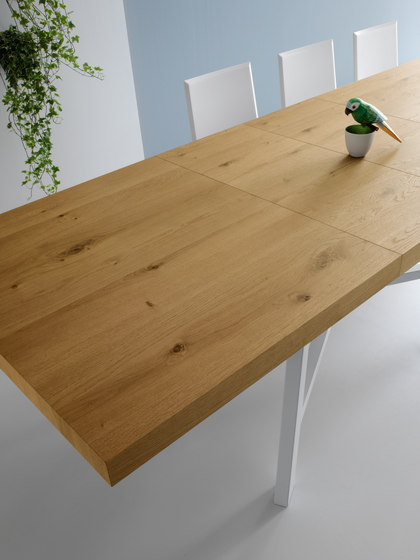 Thor – Fixed Table | Dining tables | Pointhouse