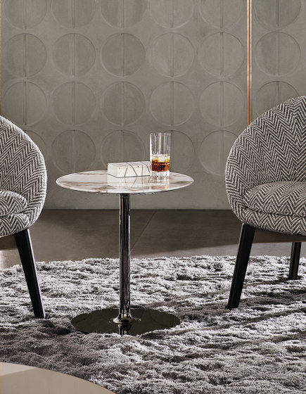 Oliver "Lounge" | Coffee tables | Minotti