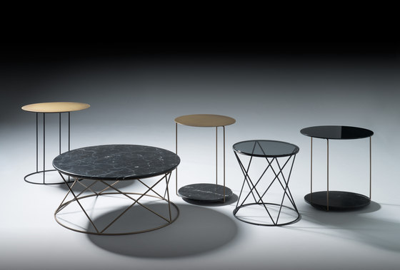 Moi 43-2 Sidetable & designer furniture | Architonic