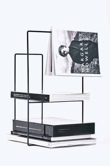Rewire Magazine Rack Medium Black | Scaffali | tre product