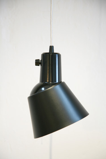 K831 | powder-coated | matte black | Lampade sospensione | Midgard Licht