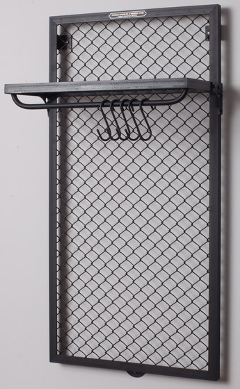 WALL MOUNTED COAT RACK MESH | Barre attaccapanni | Noodles Noodles & Noodles CORP.