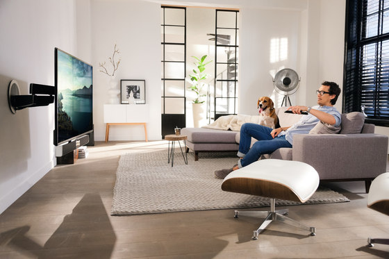 OP1 | TV Floor Stand | TV & Audio Furniture | Vogel's Products bv