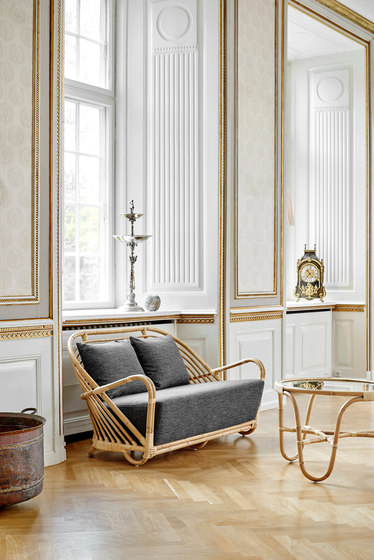 Charlottenborg |2 Seater | Canapés | Sika Design