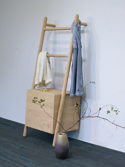 LOKKS ladder-shelf | Towel rails | Kommod
