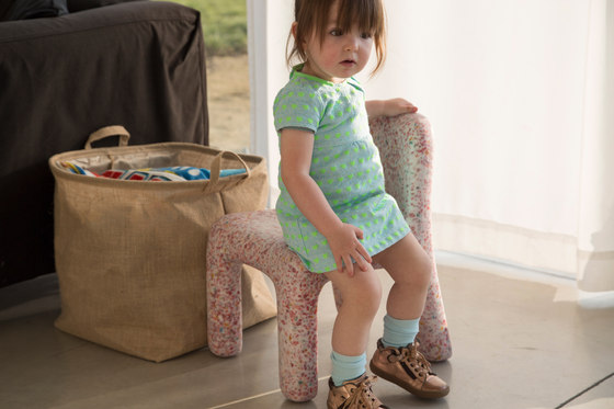 Charlie Chair | Strawberry | Chaises enfants | ecoBirdy