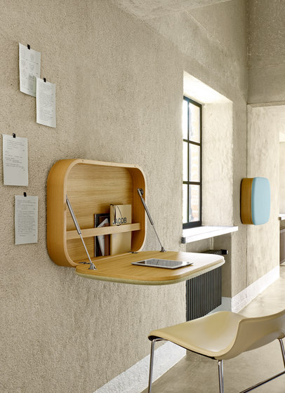 Nubo | Wall-Mounted Desk Steelcut Trio Givre From Stock | Desks | Ligne Roset