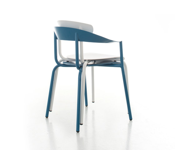 Alu Mito Stuhl | Chairs | conmoto