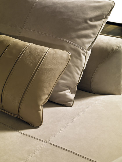 Fold | Sofas | Longhi S.p.a.