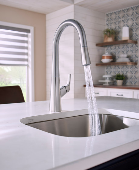 Vaughn™ | Pull-Down Kitchen Faucet | Kitchen taps | Danze