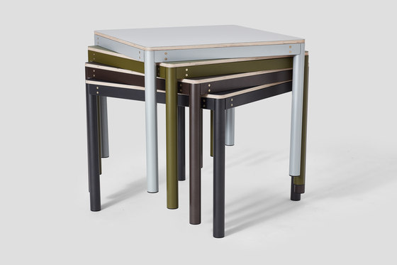 Metal Dowel Table Poseur Height Lino | Mesas altas | VG&P