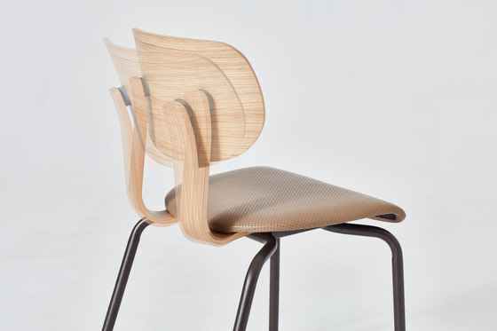 HD Chair With Arms | Sillas | VG&P