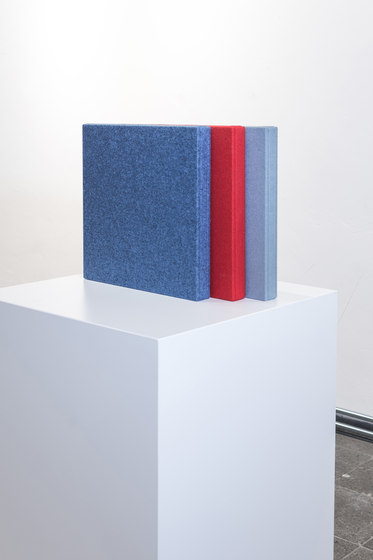 Wall Absorber 55/40 with circumferential cover or fabric-covered inner edge | Sound absorbing objects | AOS